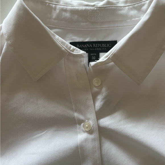 Banana Republic Ivory Button-Up Blouse - Picture 3 of 5